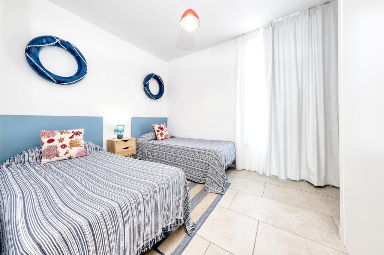 La Marinera House-Near The Beach, Fast Wifi, Air-Con On Main Bedroom And Sat Tv Плая Бланка Екстериор снимка
